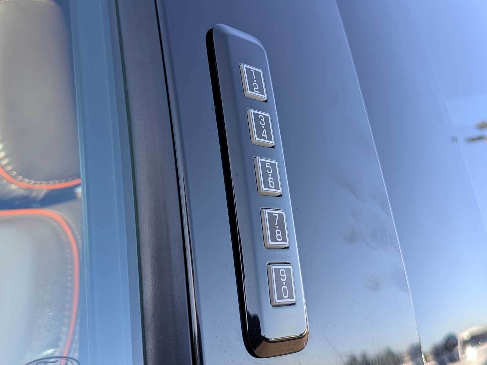 Thumbnail: 2017 Ford F-150 - 19