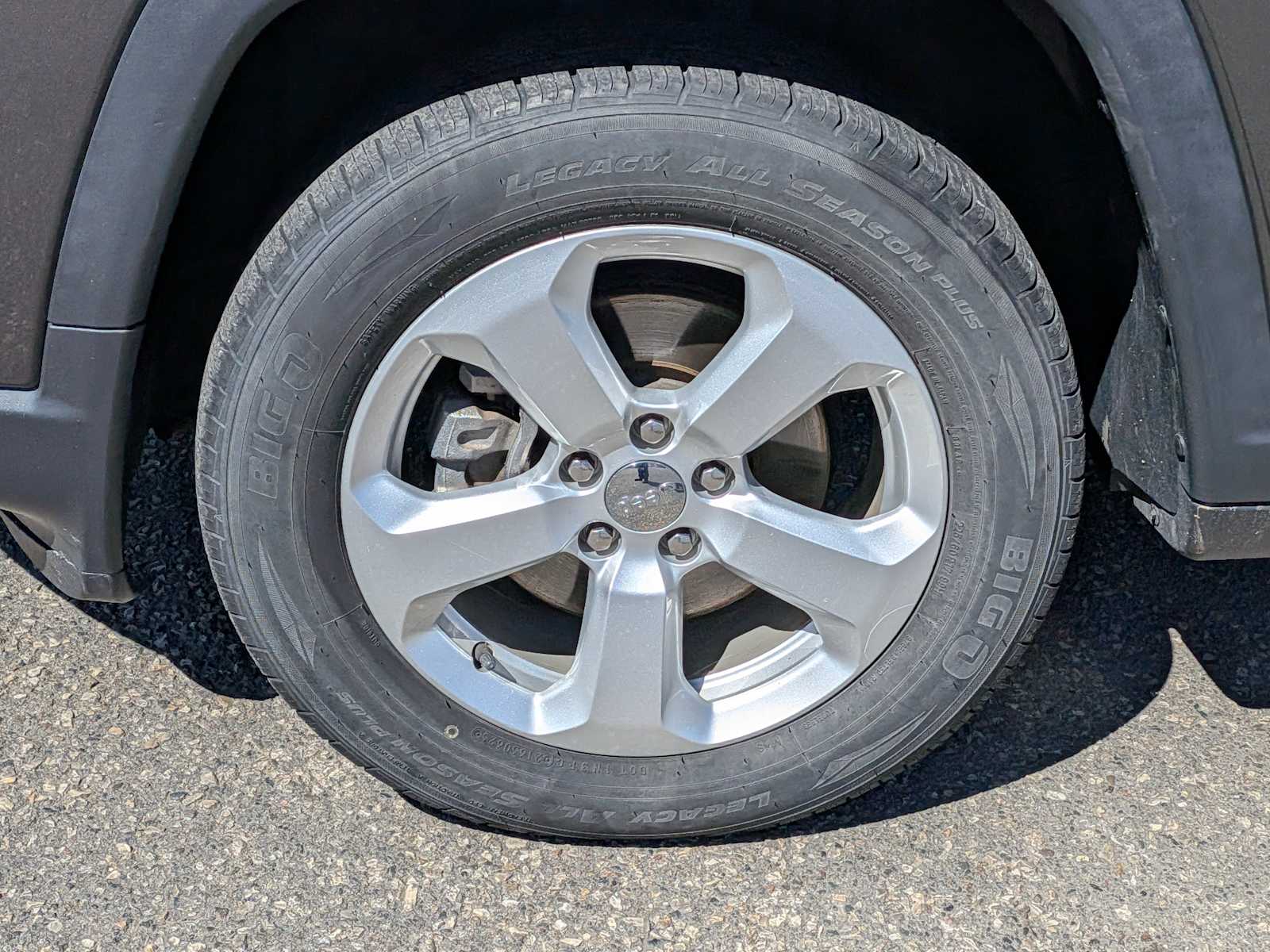 Thumbnail: 2018 Jeep Compass - 13