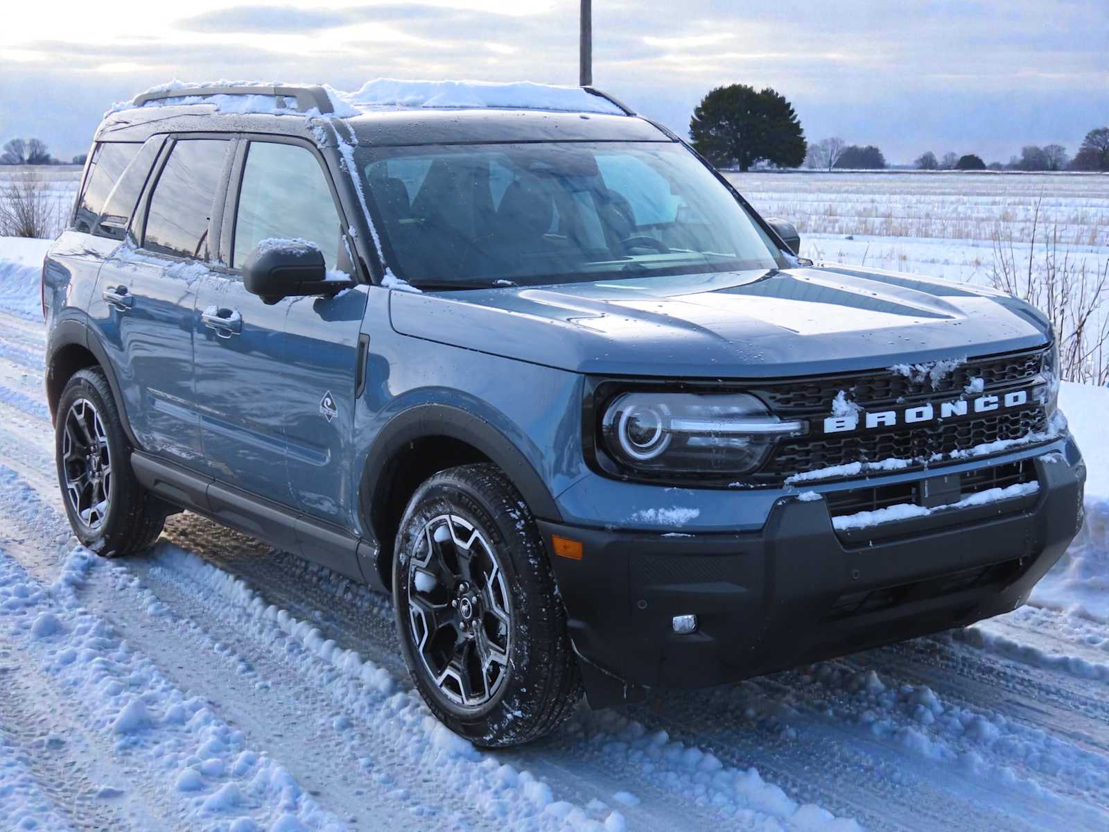 Thumbnail: 2025 Ford Bronco Sport - 8