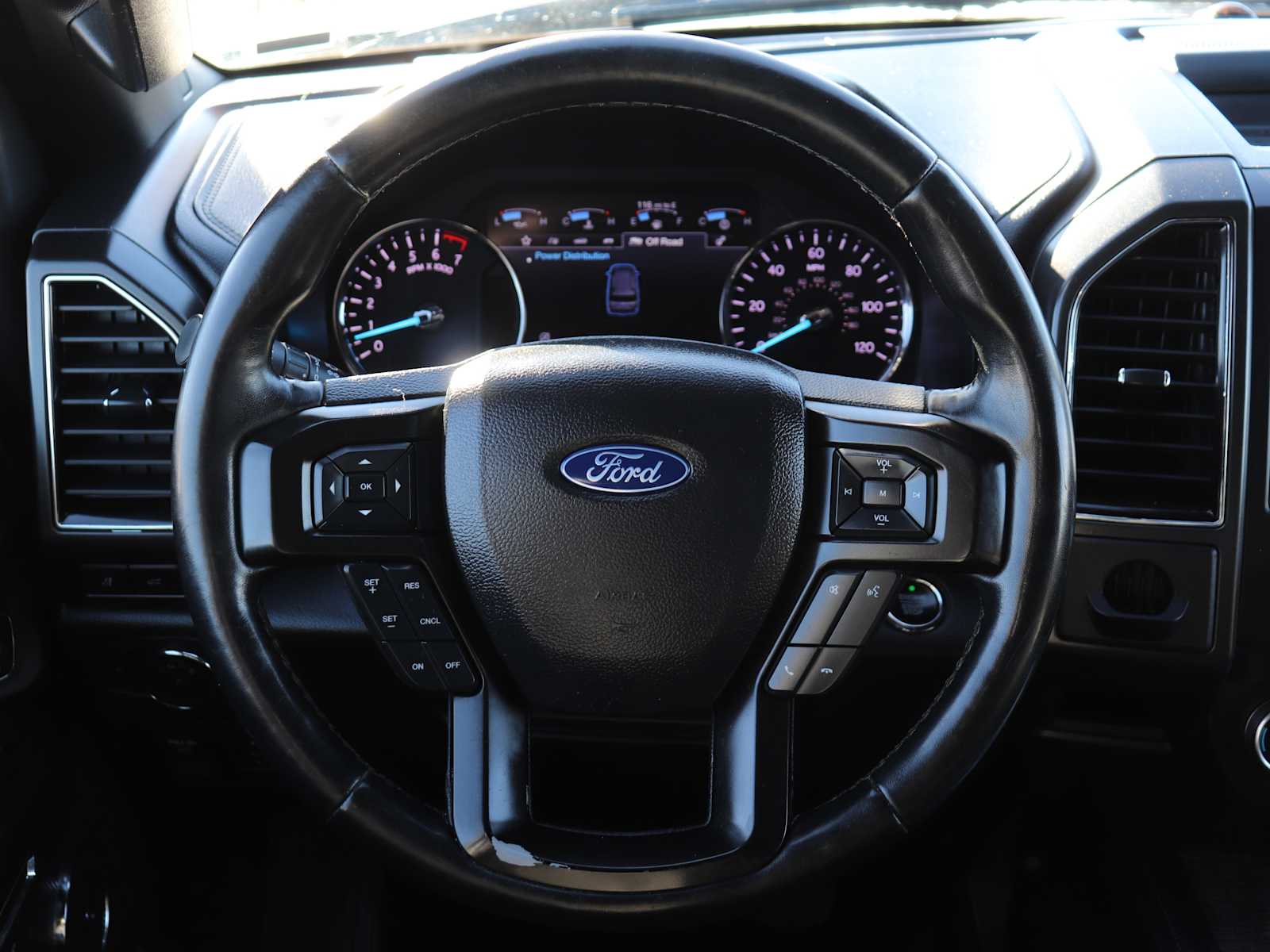 Thumbnail: 2019 Ford Expedition MAX - 28