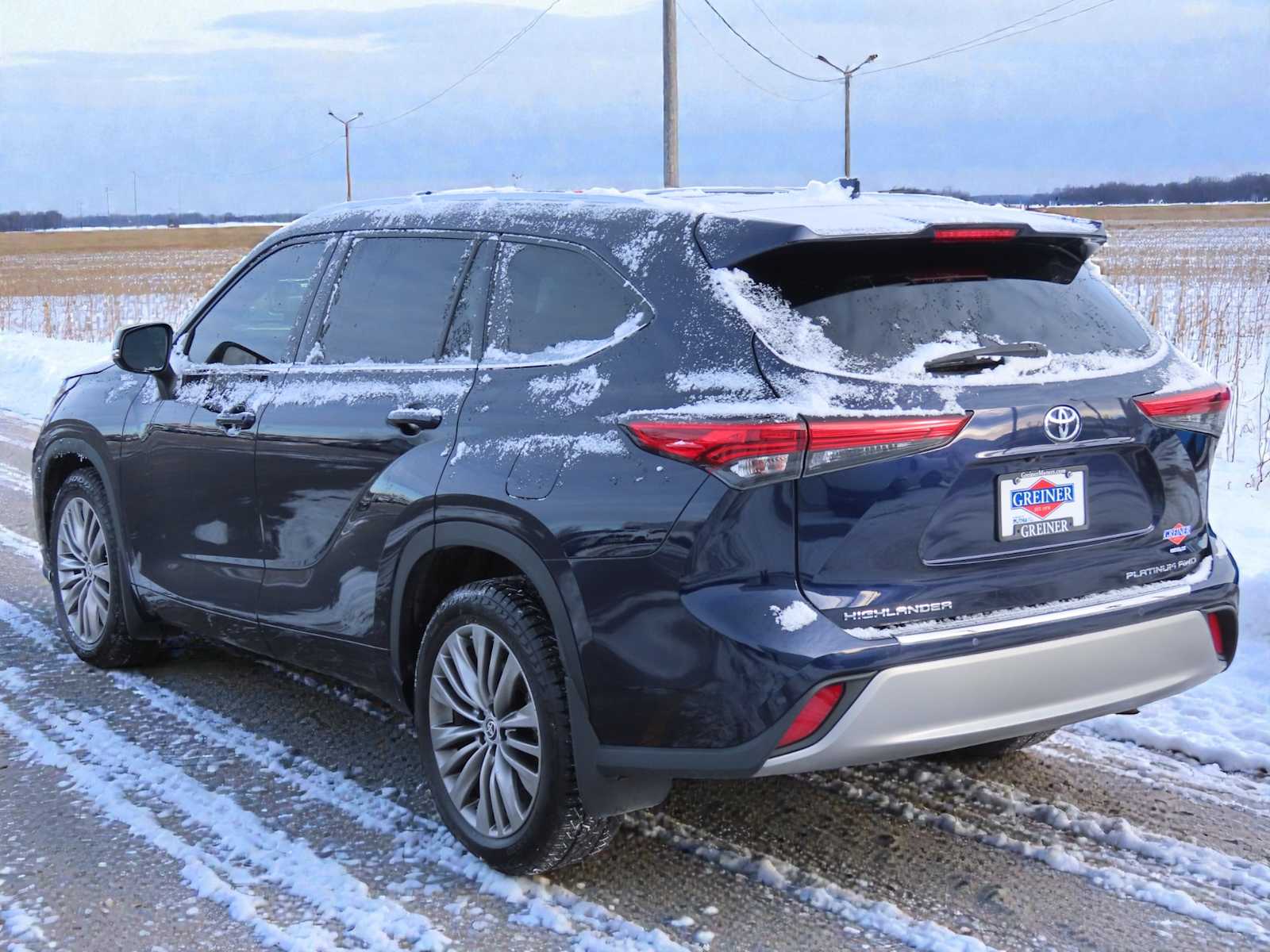 2020 Toyota Highlander Platinum photo 3