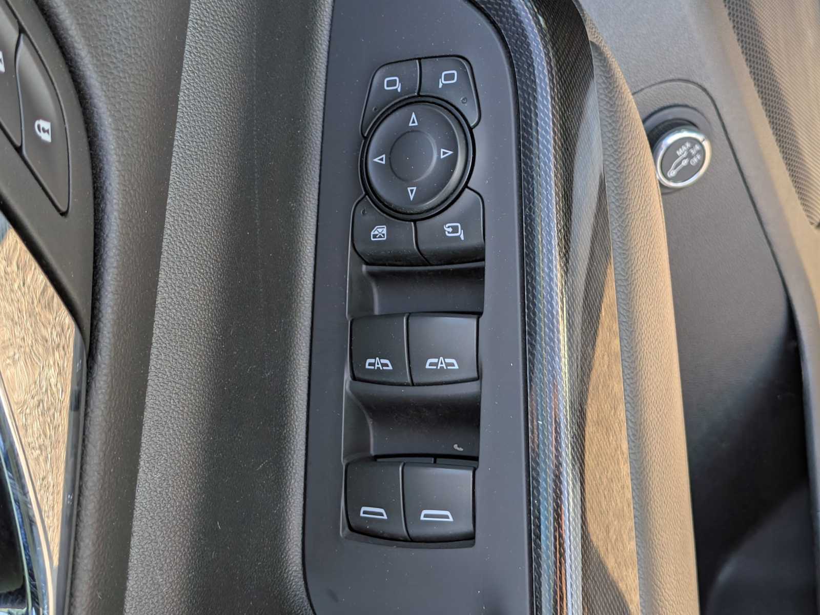 2022 GMC Acadia AT4 19