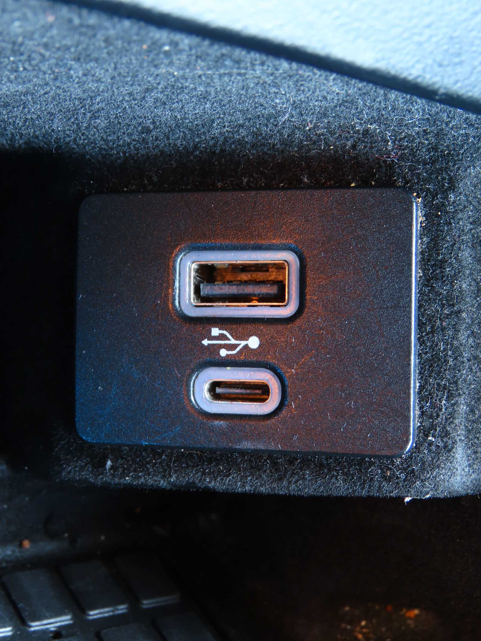 Thumbnail: 2024 Lincoln Navigator L - 33