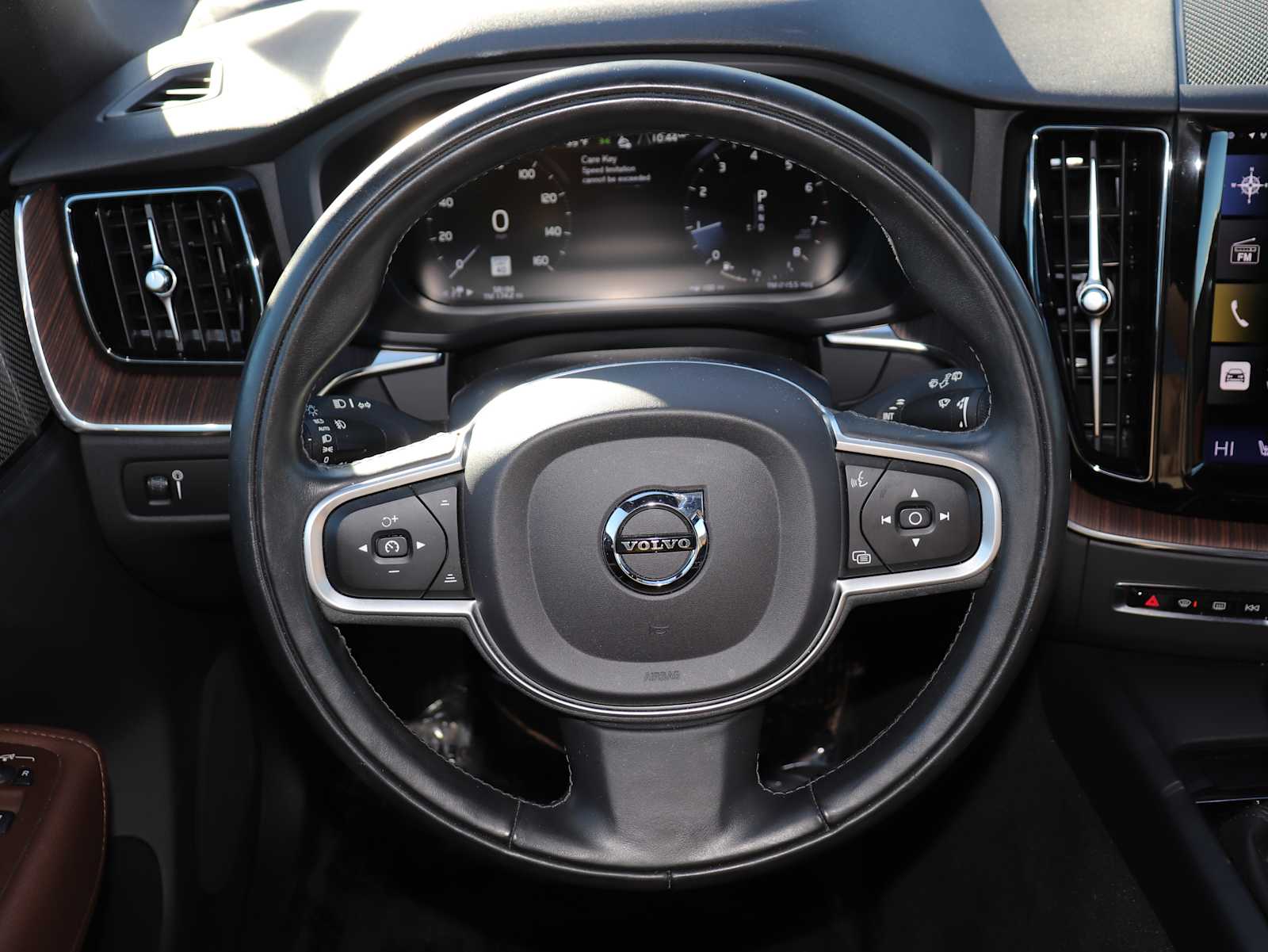 Thumbnail: 2021 Volvo XC60 - 29