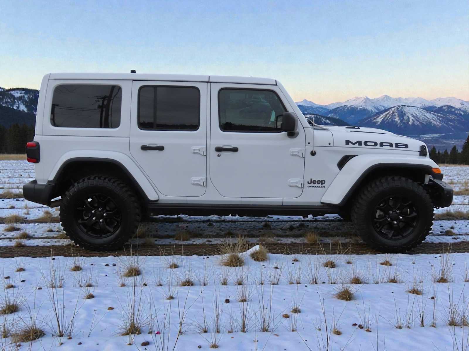 Thumbnail: 2019 Jeep Wrangler - 7