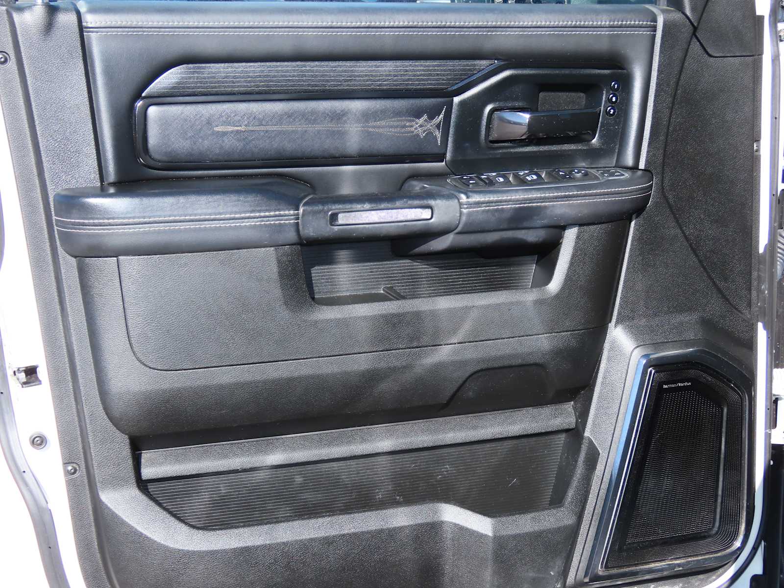 Thumbnail: 2023 RAM 2500 - 18