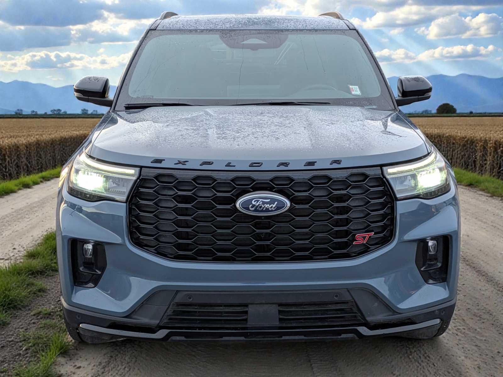 Thumbnail: 2025 Ford Explorer - 9