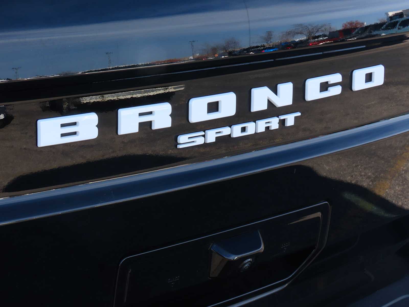 Thumbnail: 2025 Ford Bronco Sport - 12