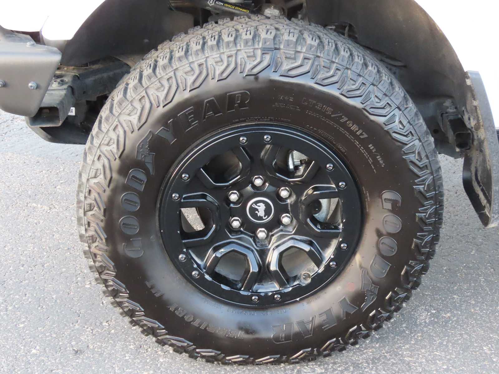 Thumbnail: 2022 Ford Bronco - 16