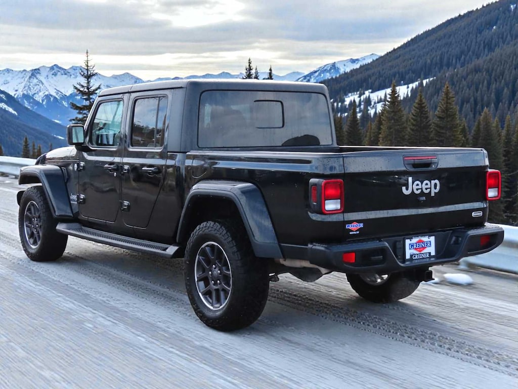 Certified 2023 Jeep Gladiator Overland Truck Crew Cab