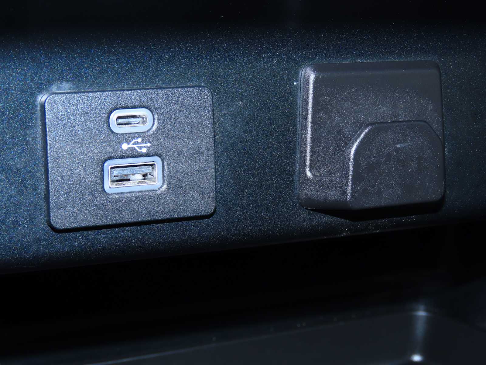 Thumbnail: 2023 Ford F-150 - 30