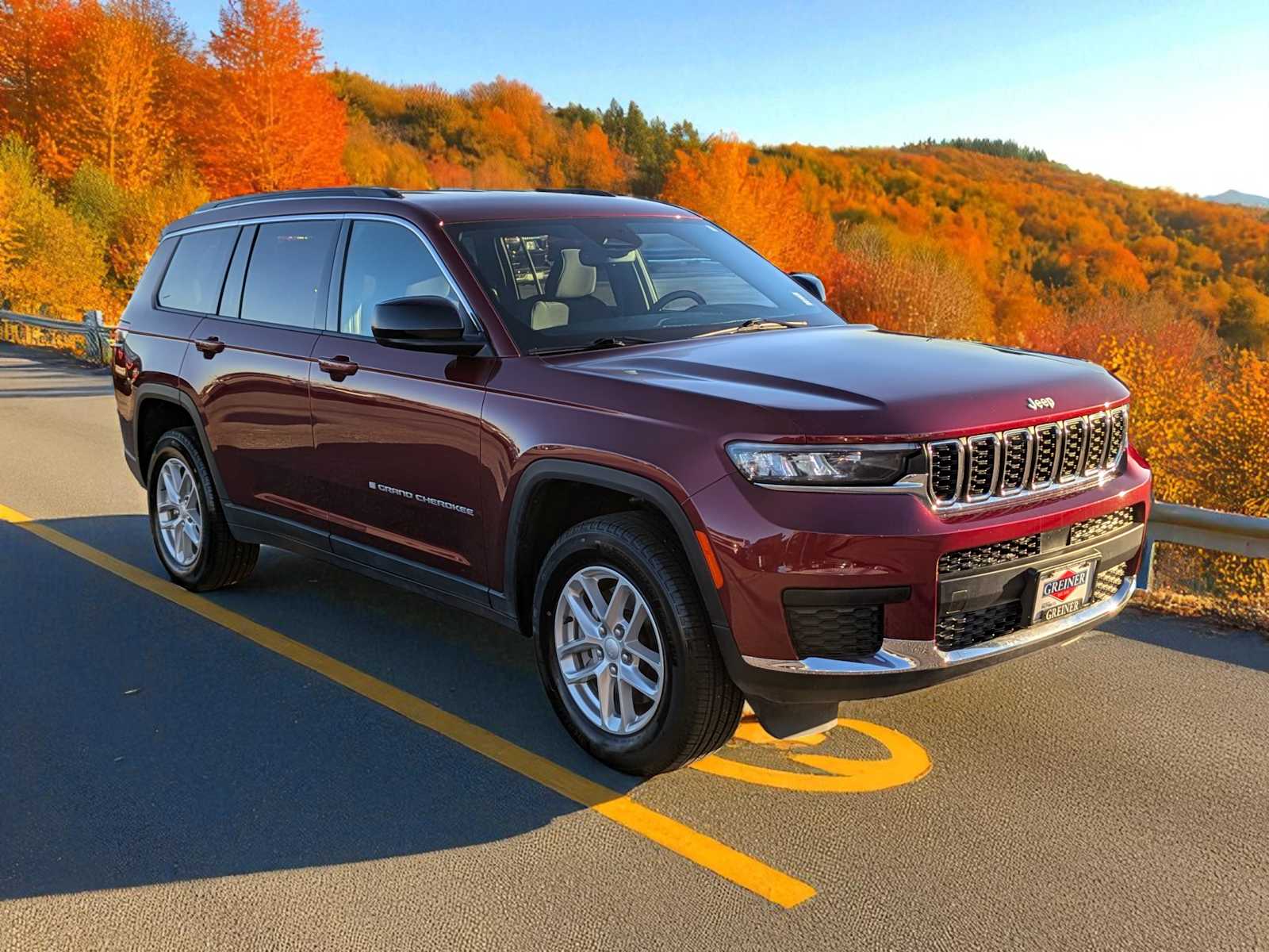 Thumbnail: 2024 Jeep Grand Cherokee L - 8