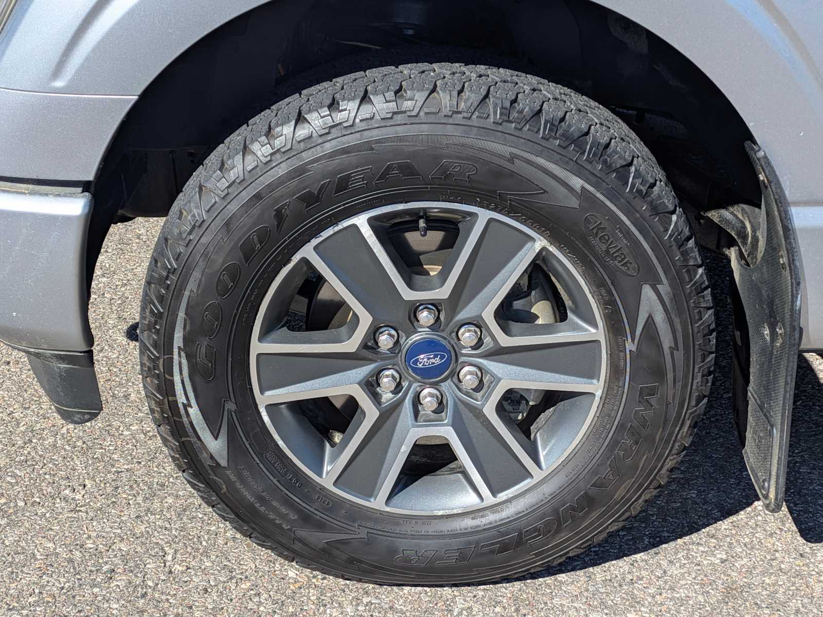 Thumbnail: 2023 Ford F-150 - 13