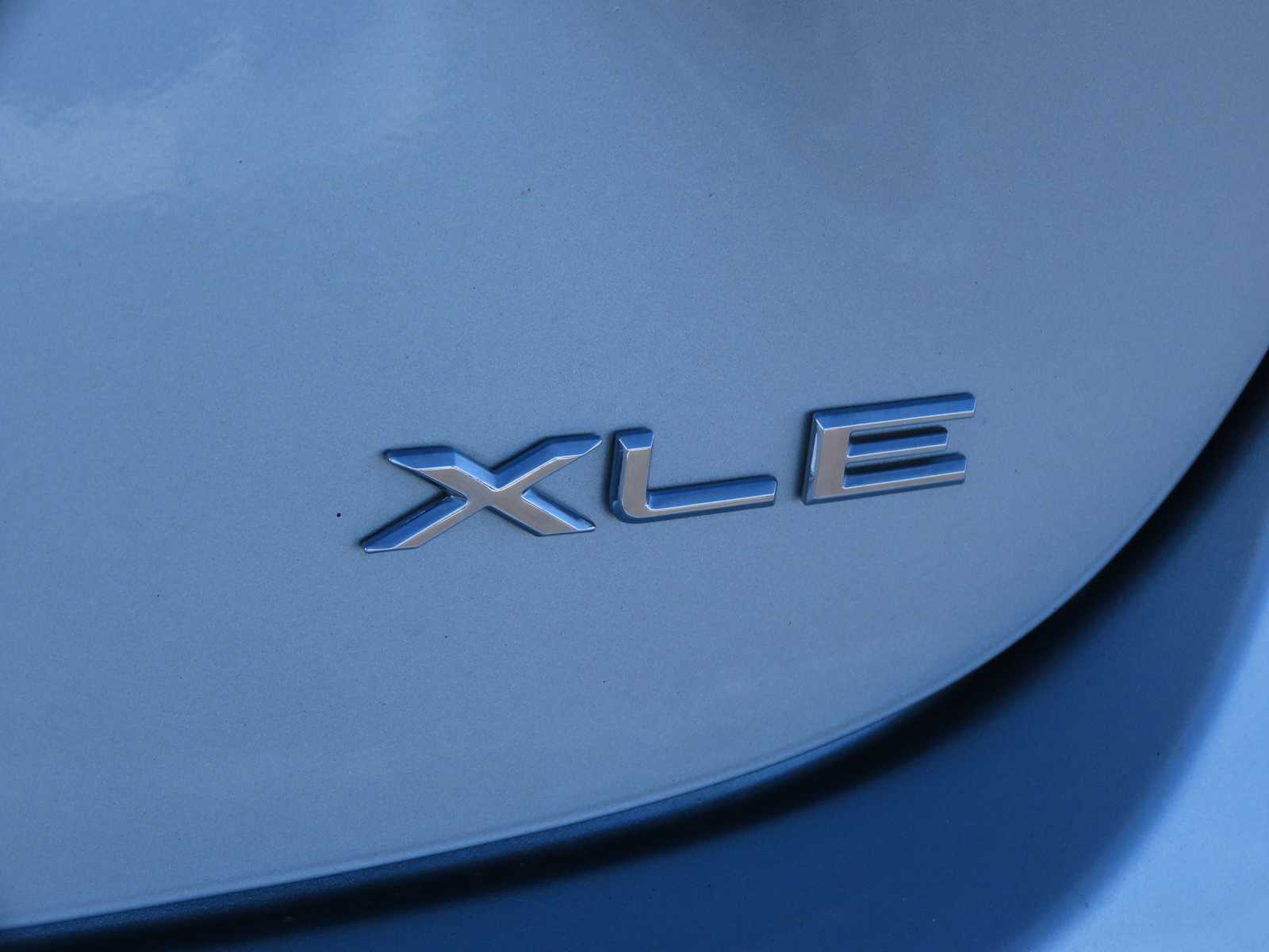 Thumbnail: 2016 Toyota Avalon - 13