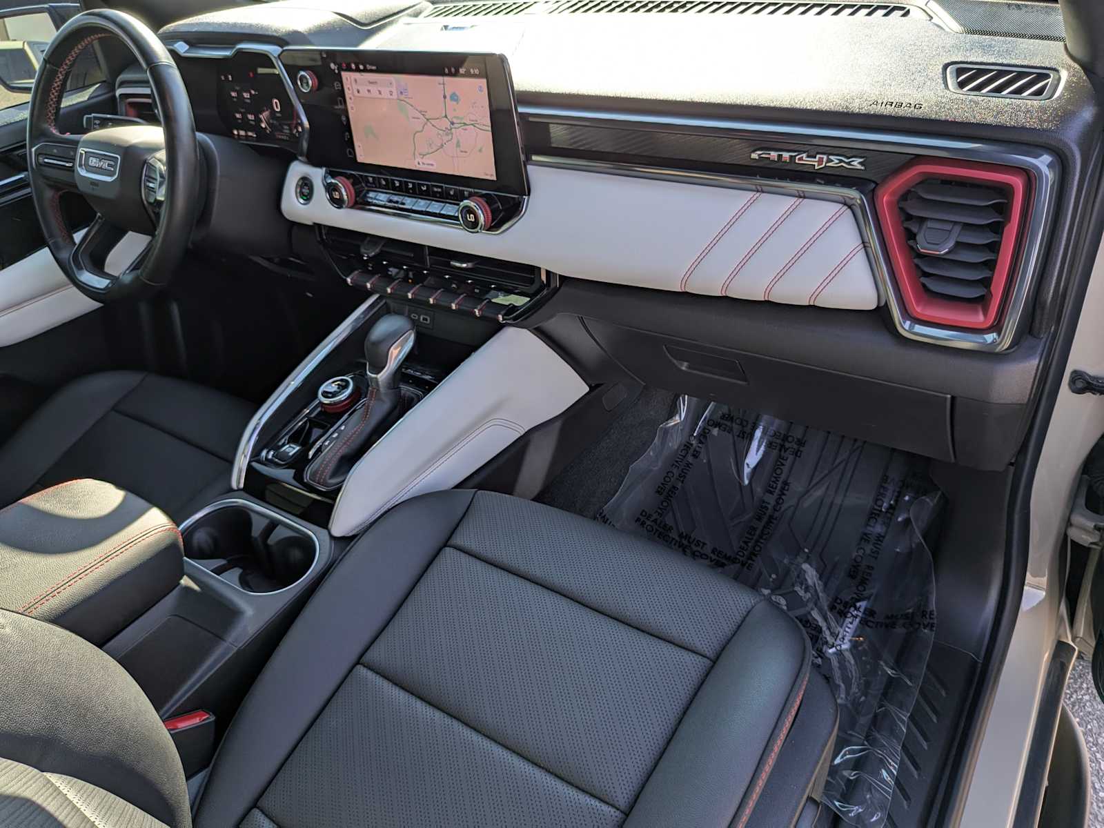 Thumbnail: 2023 GMC Canyon - 25