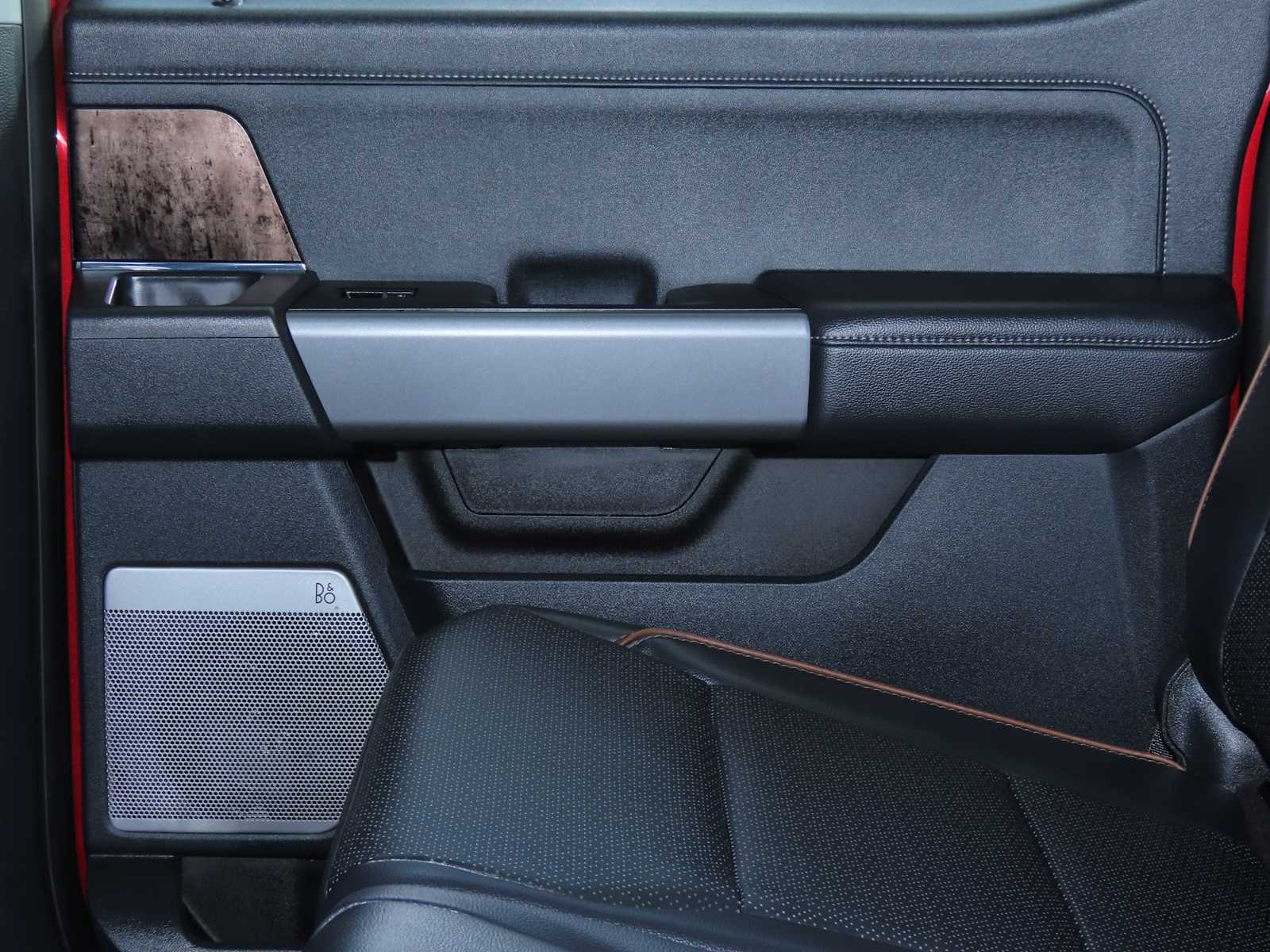 Thumbnail: 2025 Ford Econoline - 22