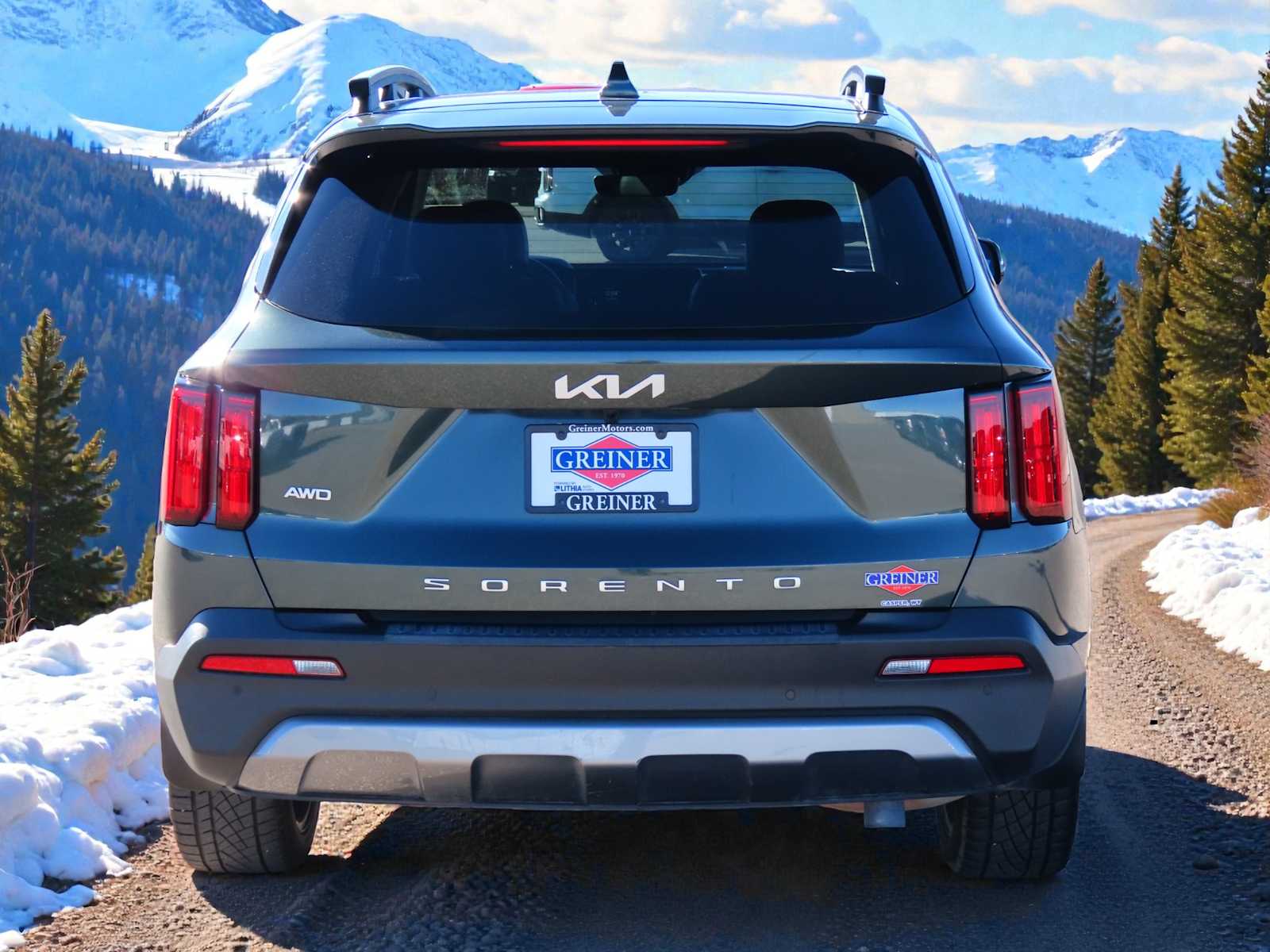 Thumbnail: 2022 Kia Sorento - 4