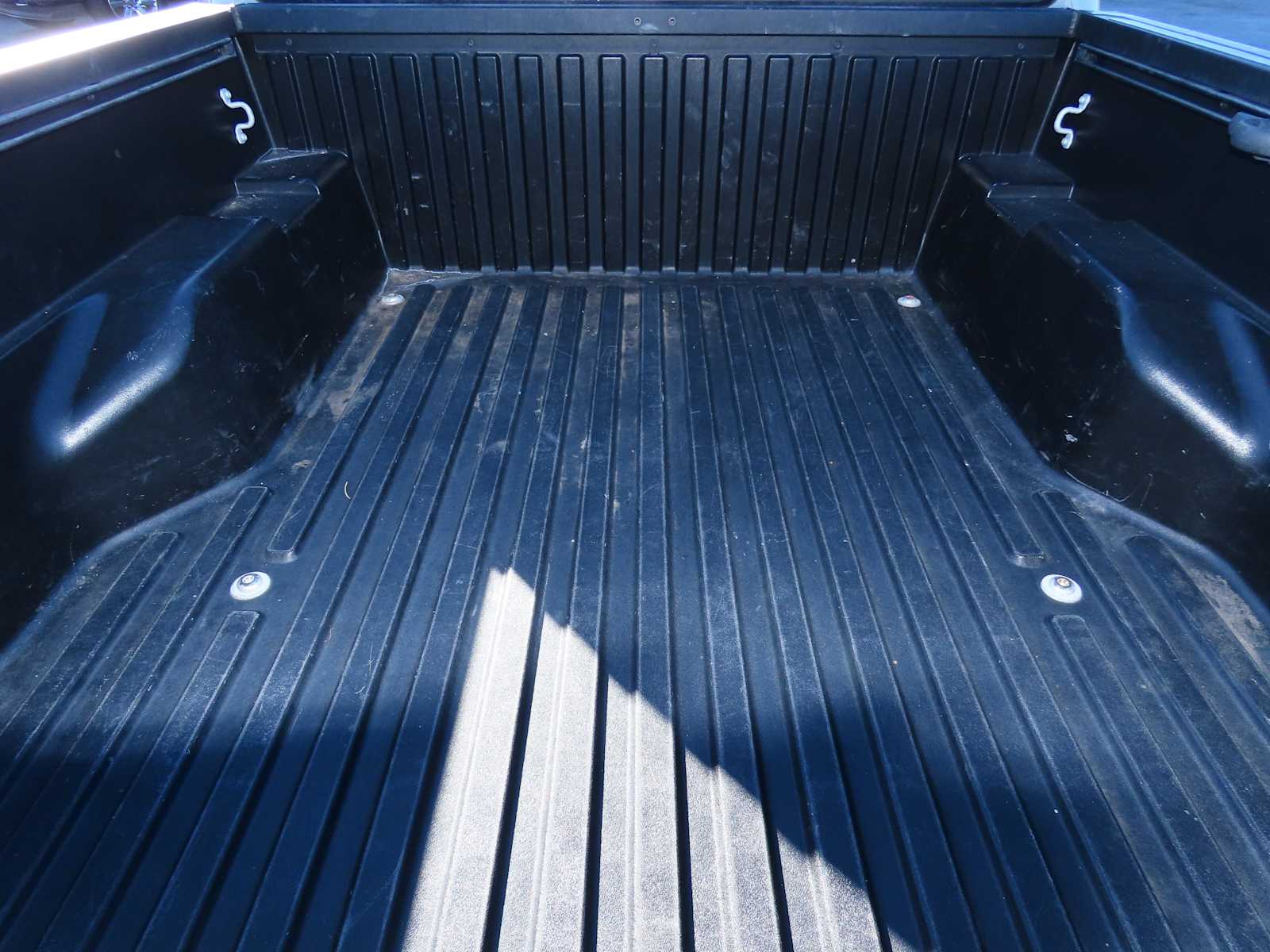 Thumbnail: 2019 Toyota Tacoma - 33