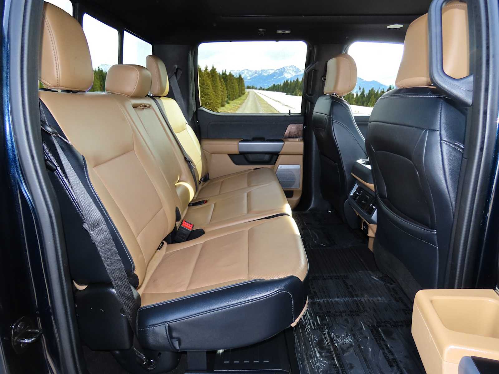 Thumbnail: 2024 Ford Econoline - 27