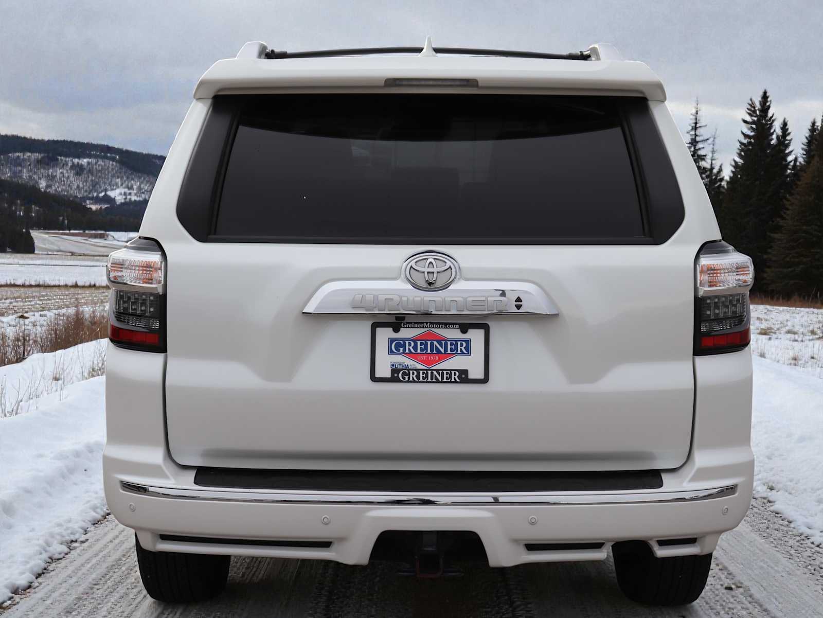 Thumbnail: 2022 Toyota 4Runner - 5