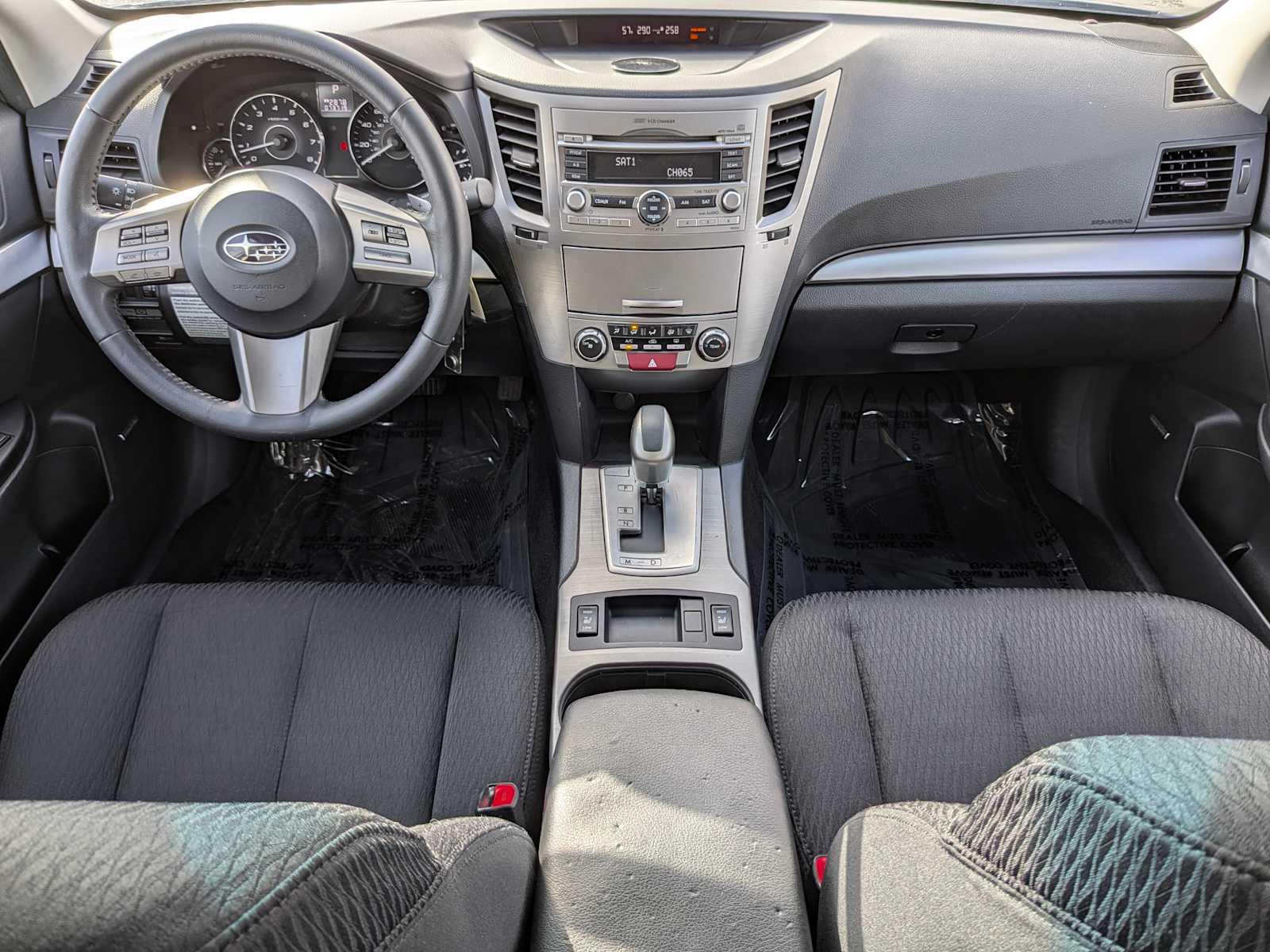 Thumbnail: 2011 Subaru Outback - 31