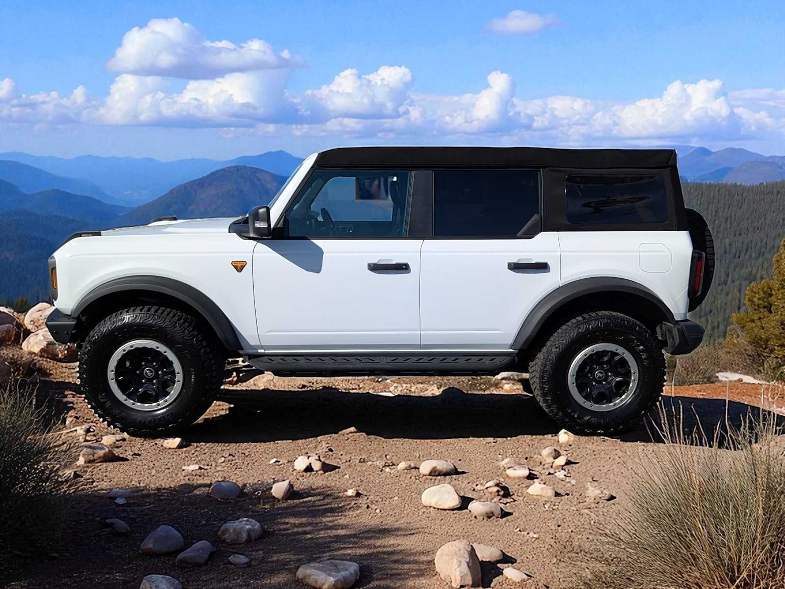 Thumbnail: 2024 Ford Bronco - 3