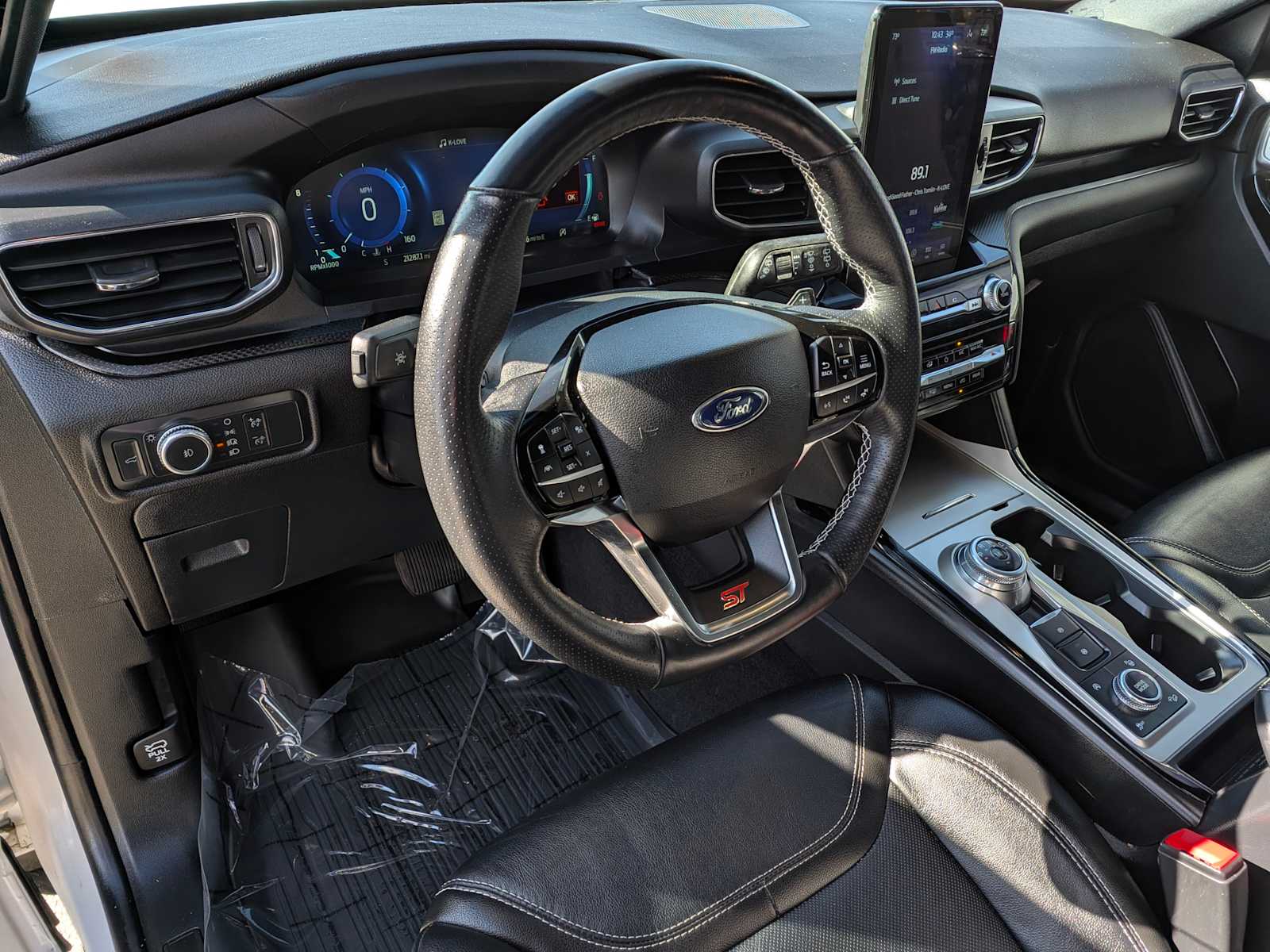 Thumbnail: 2022 Ford Explorer - 2