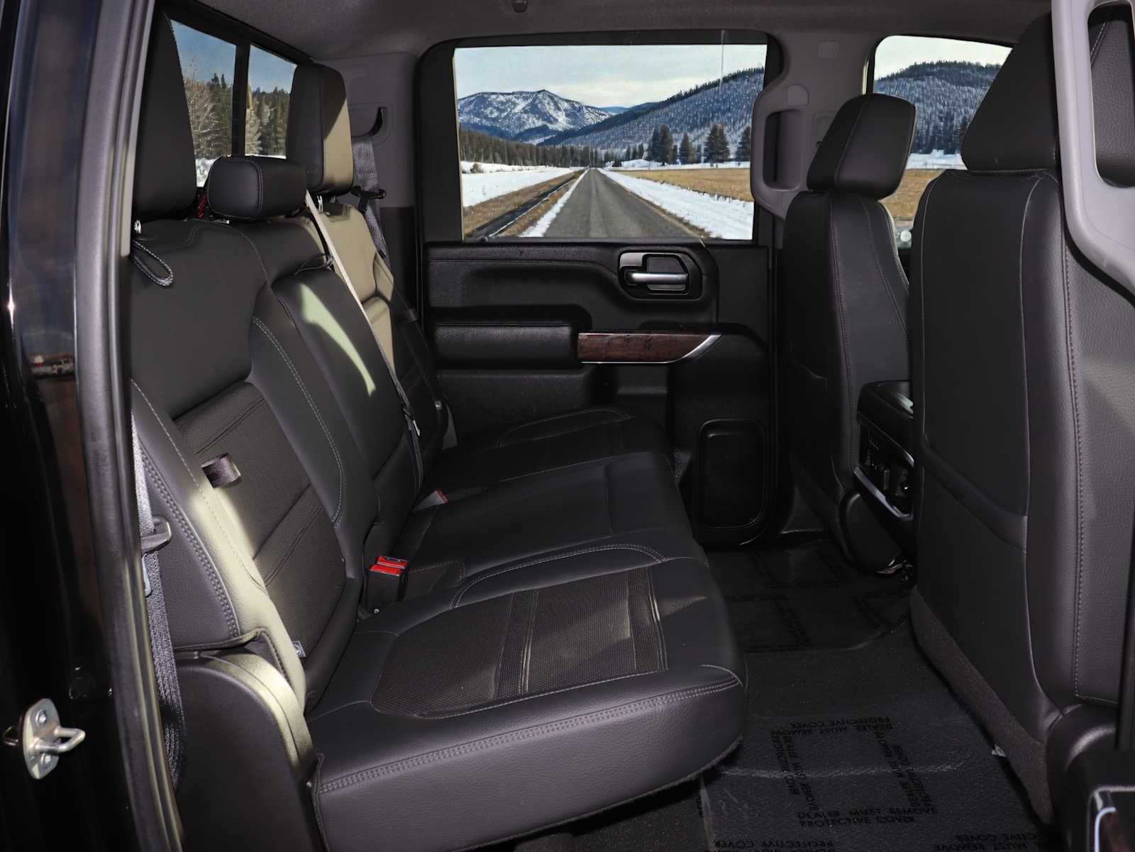 Thumbnail: 2021 GMC Sierra 3500 - 25