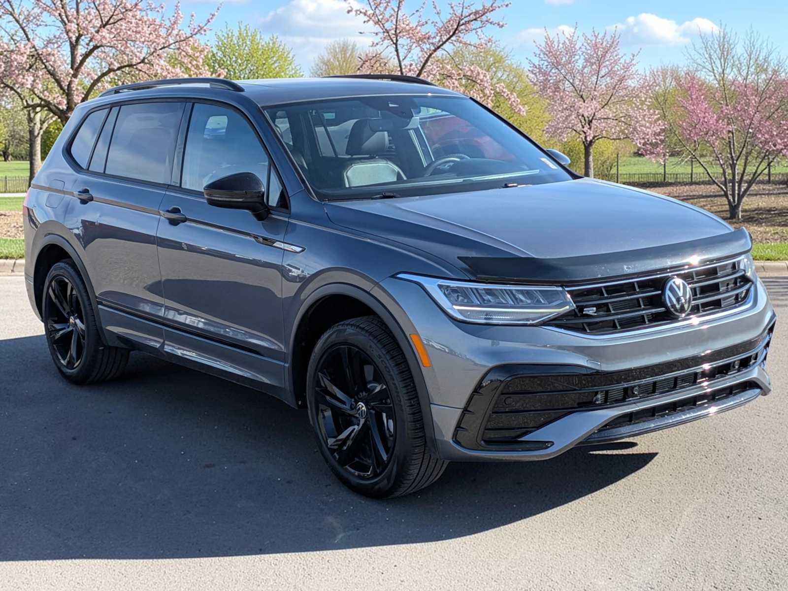 Thumbnail: 2024 Volkswagen Tiguan - 8