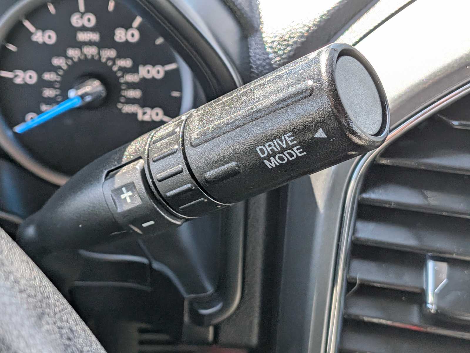 Thumbnail: 2020 Ford Econoline - 30