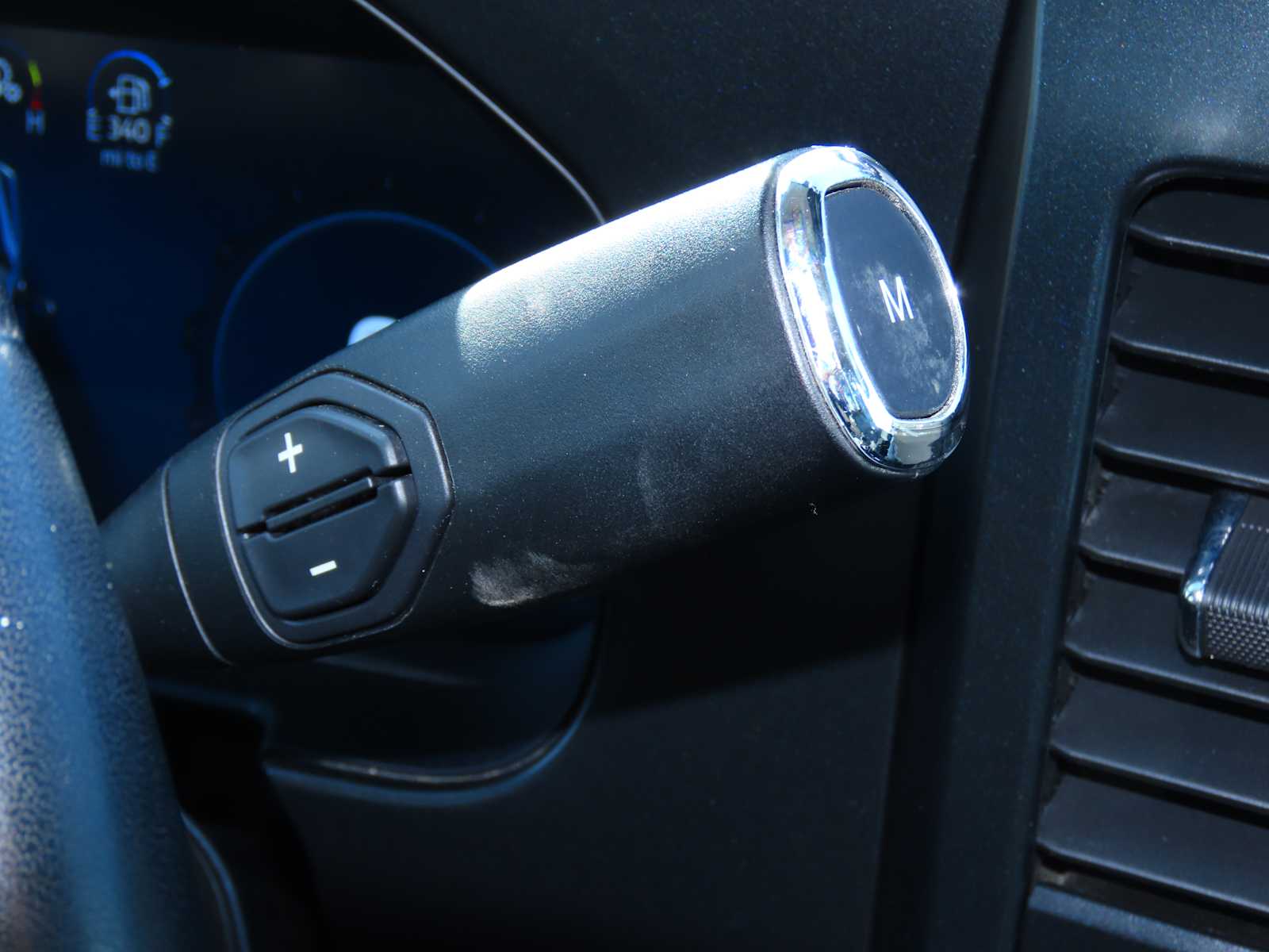 Thumbnail: 2024 Ford Econoline - 32