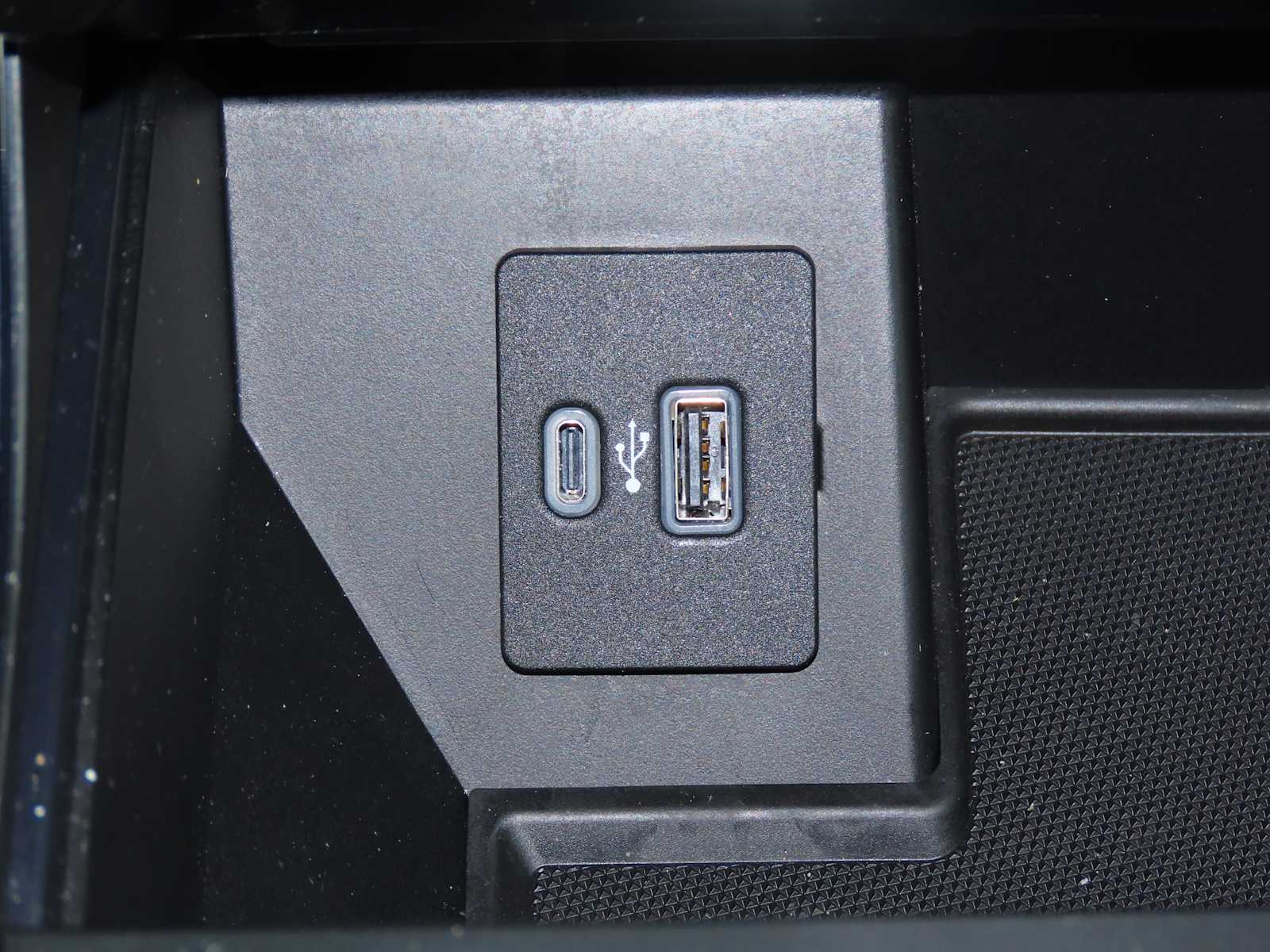 Thumbnail: 2021 Ford F-150 - 33