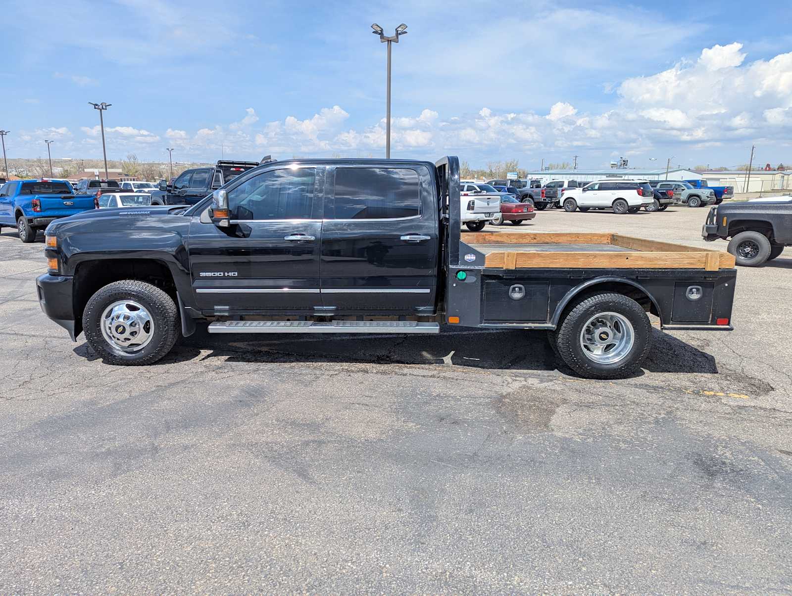 Thumbnail: 2018 Chevrolet Silverado 3500 - 3