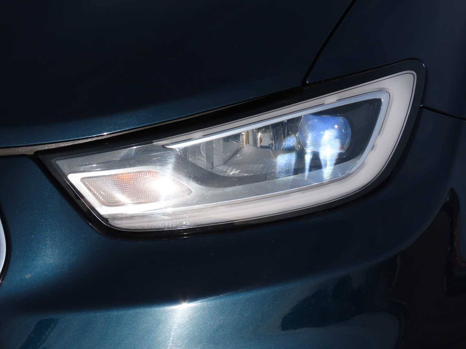 Thumbnail: 2023 Chrysler Pacifica - 10