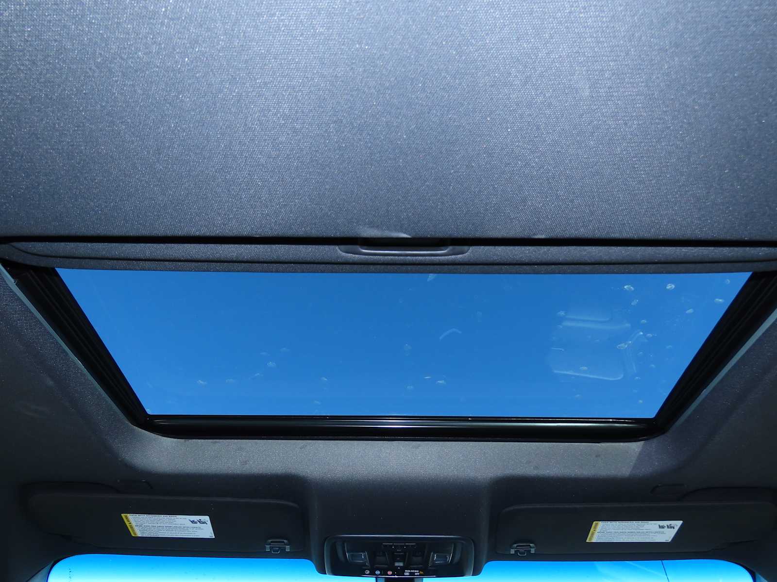 Thumbnail: 2019 Chevrolet Silverado 1500 - 26