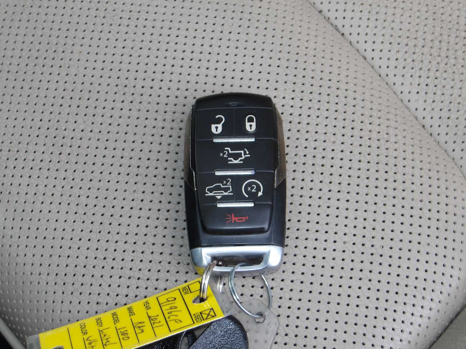 Thumbnail: 2021 RAM 1500 - 36