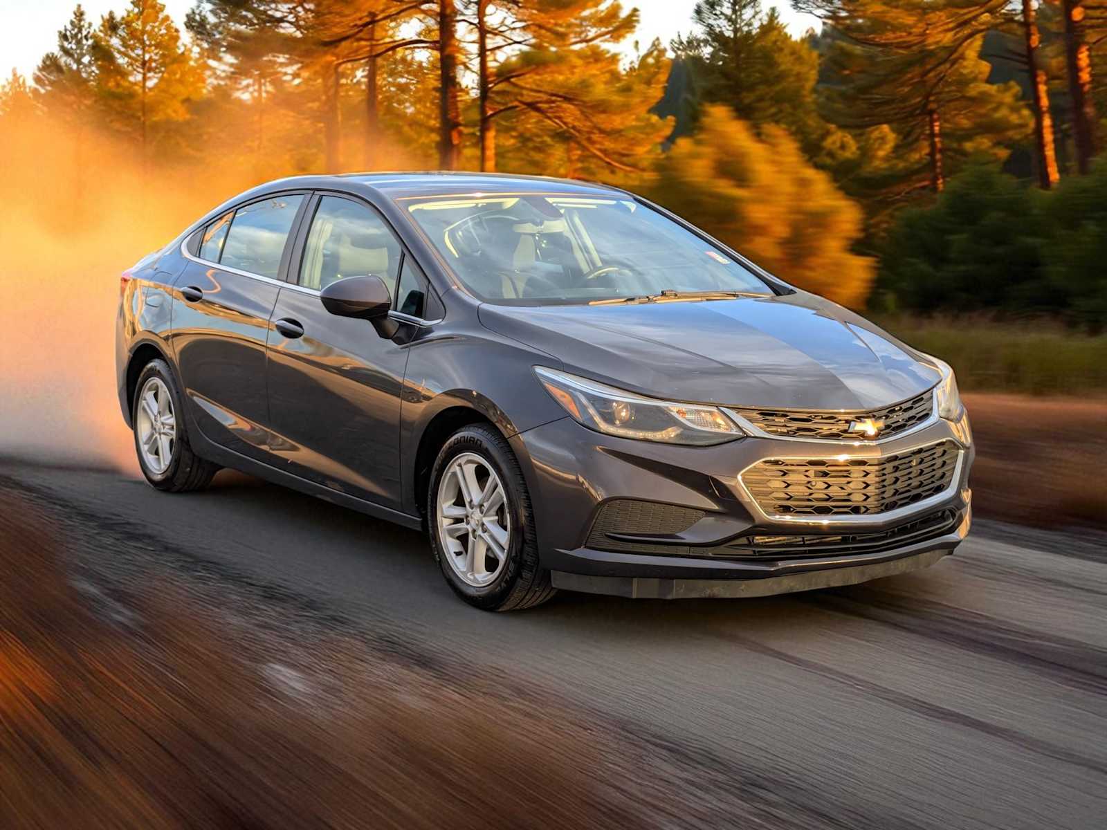 Thumbnail: 2017 Chevrolet Cruze - 8