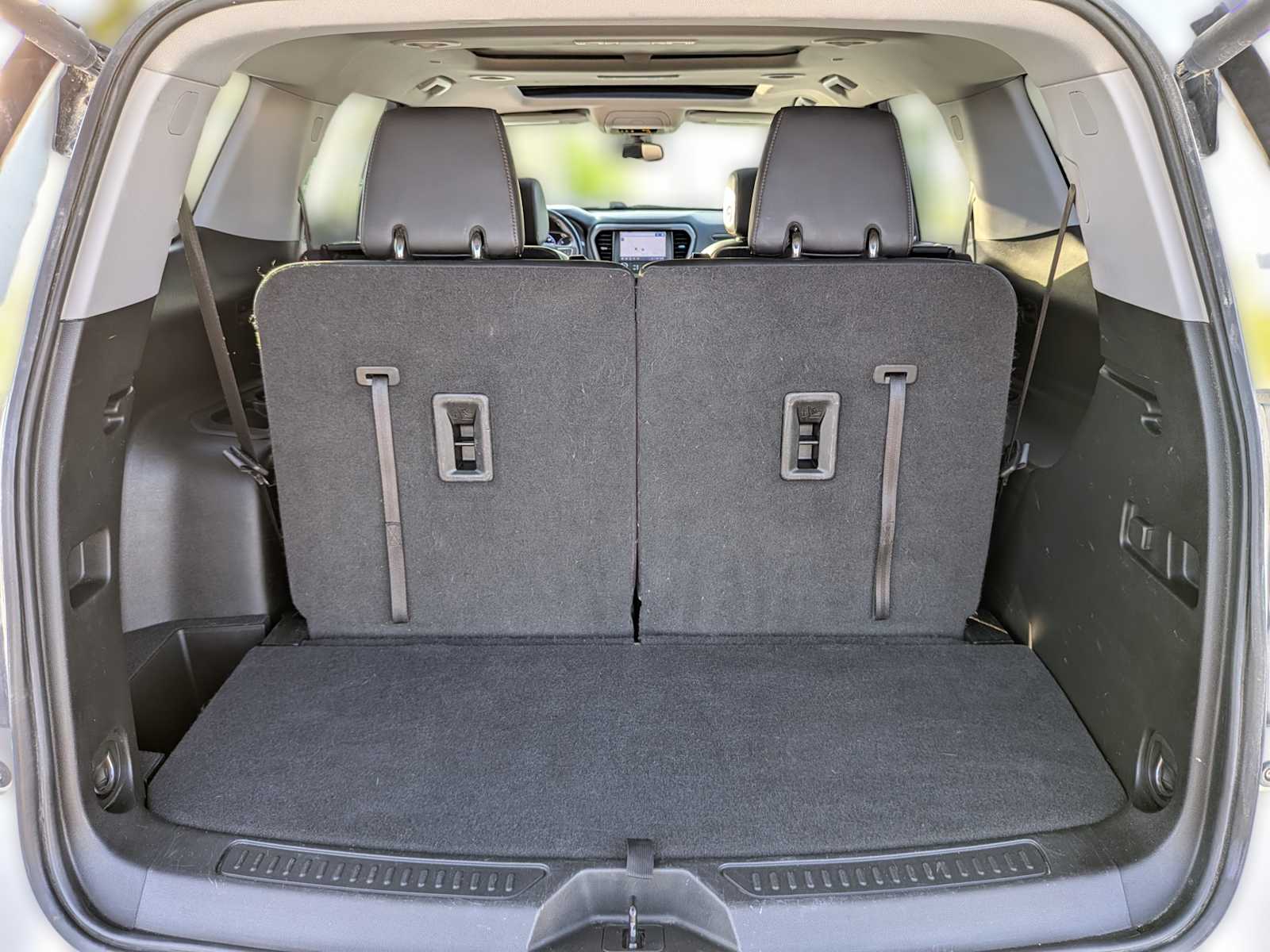2022 GMC Acadia AT4 41