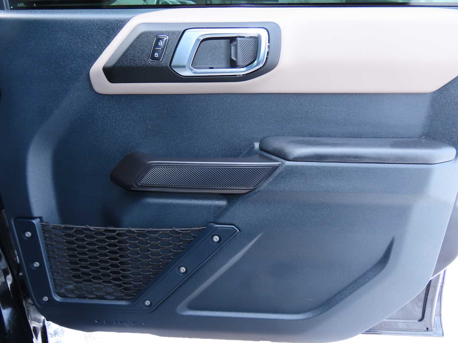 Thumbnail: 2024 Ford Bronco - 19