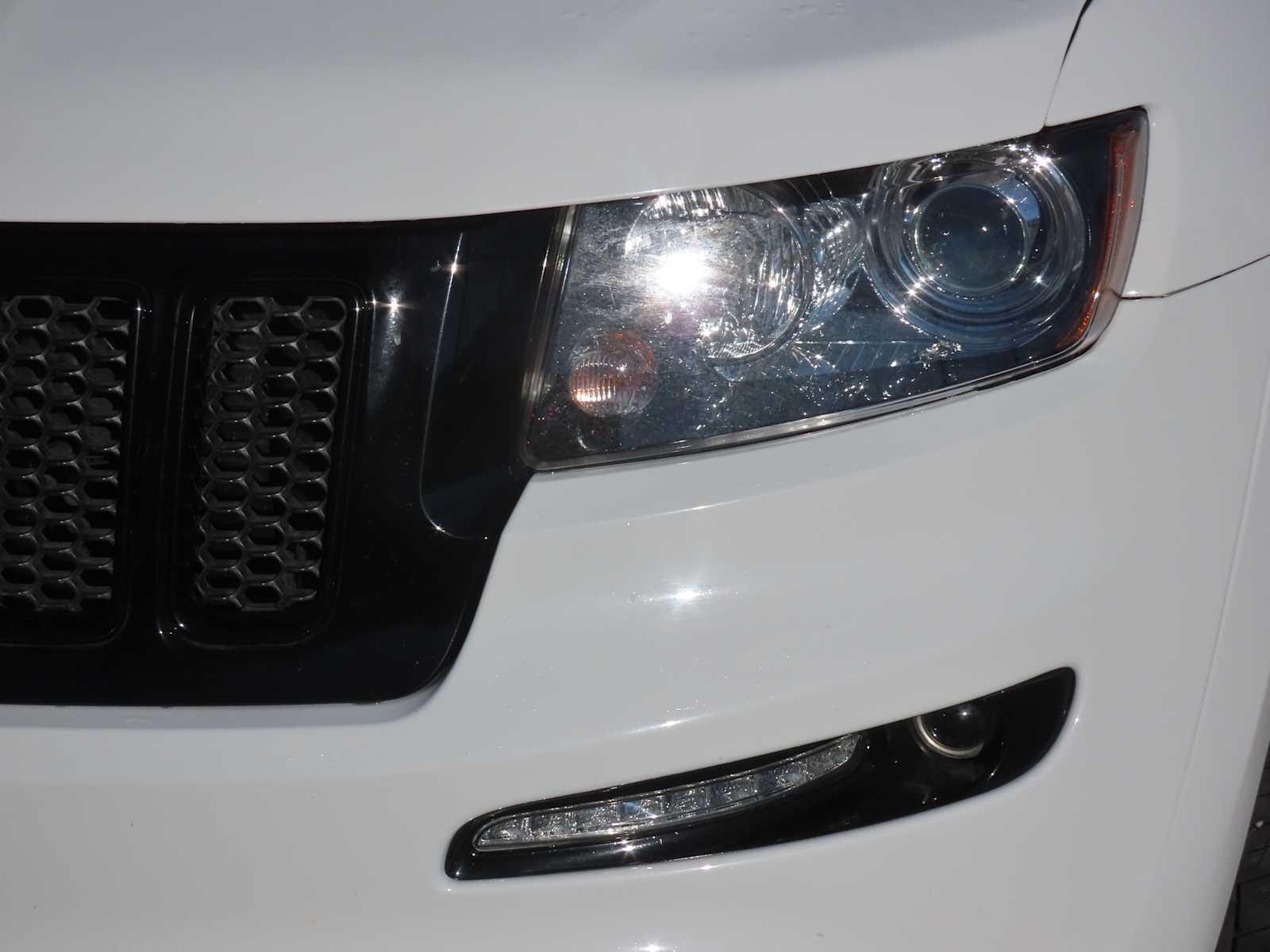 Thumbnail: 2013 Jeep Grand Cherokee - 10