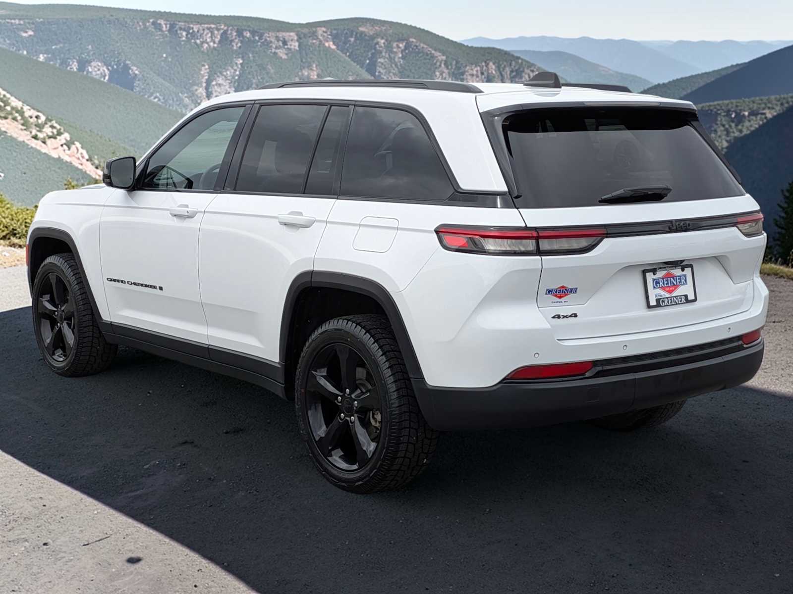 Thumbnail: 2023 Jeep Grand Cherokee - 4