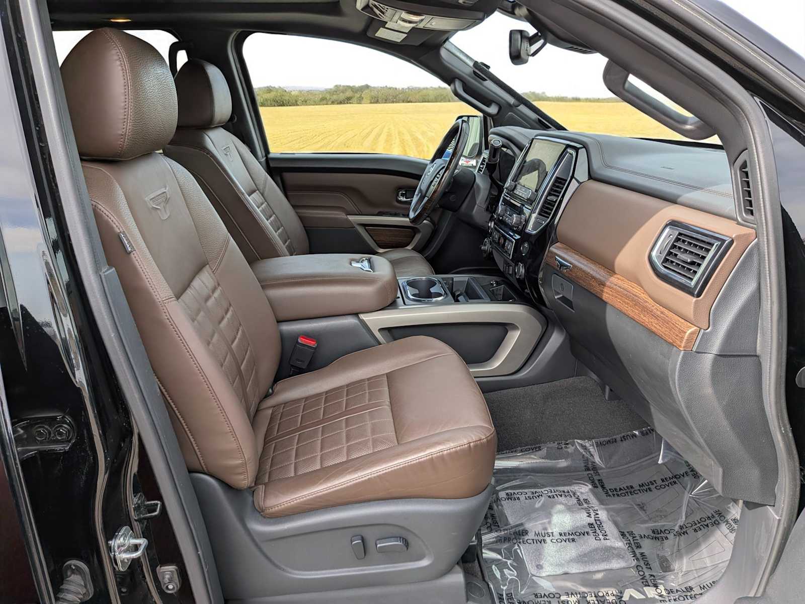 Thumbnail: 2021 Nissan Titan - 26