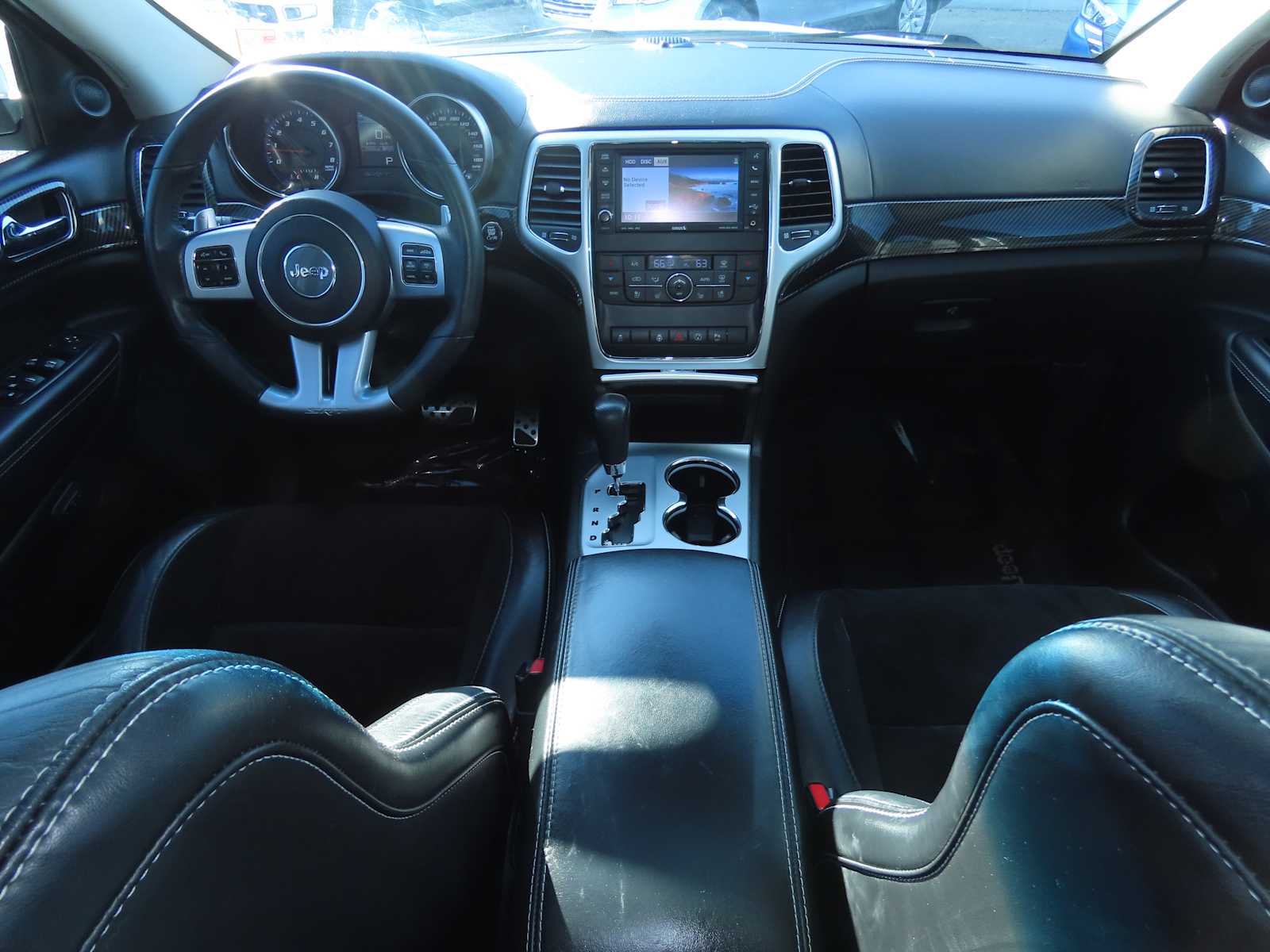 Thumbnail: 2013 Jeep Grand Cherokee - 31