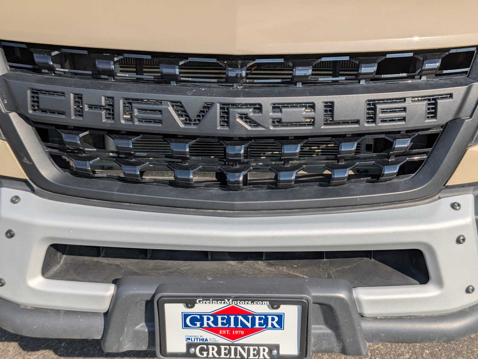 Thumbnail: 2022 Chevrolet Colorado - 11