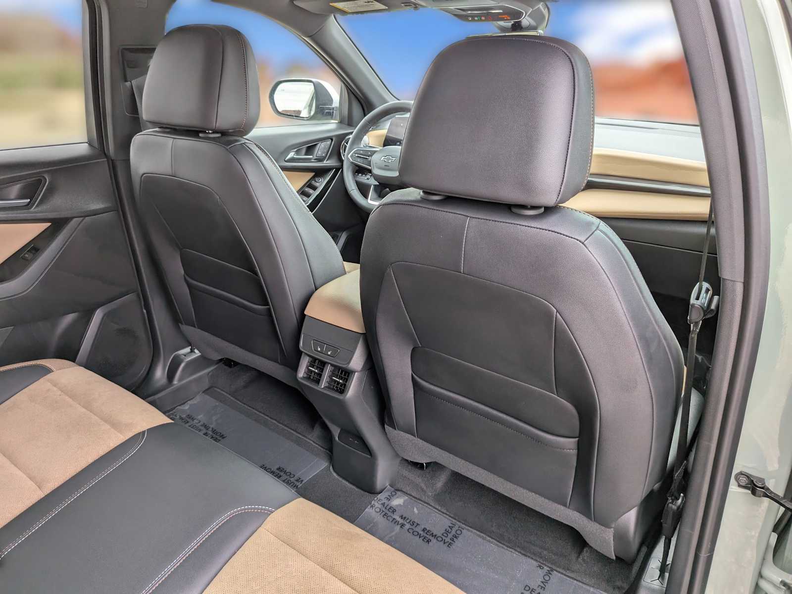 Thumbnail: 2025 Chevrolet Equinox - 27