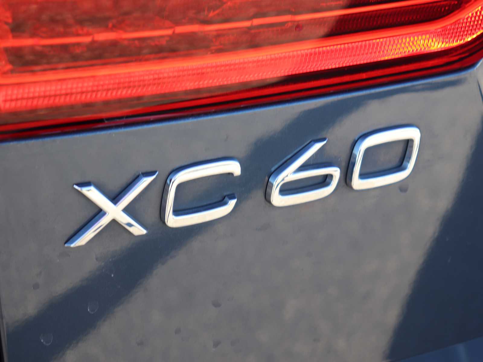 Thumbnail: 2021 Volvo XC60 - 11
