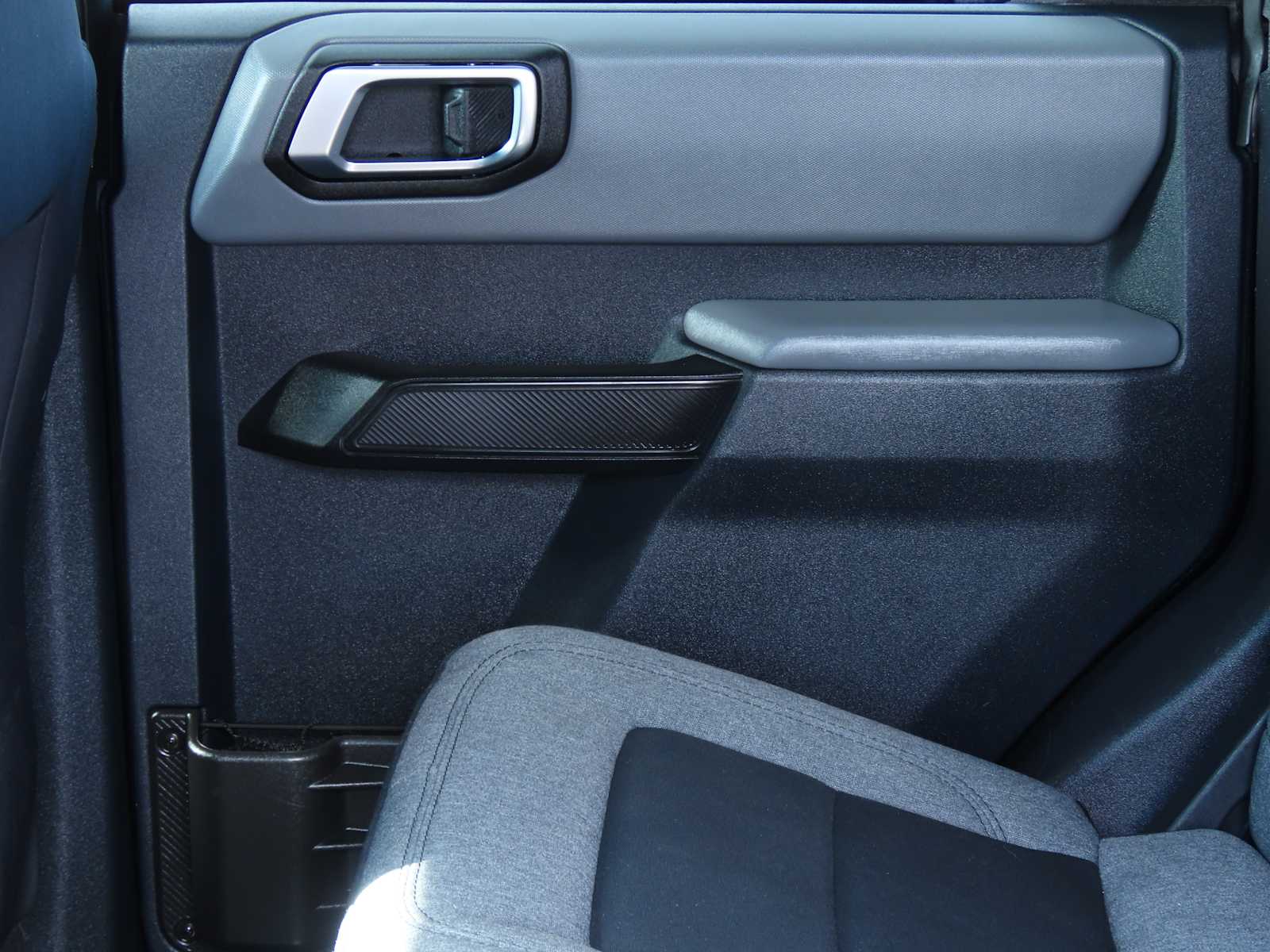 Thumbnail: 2022 Ford Bronco - 17