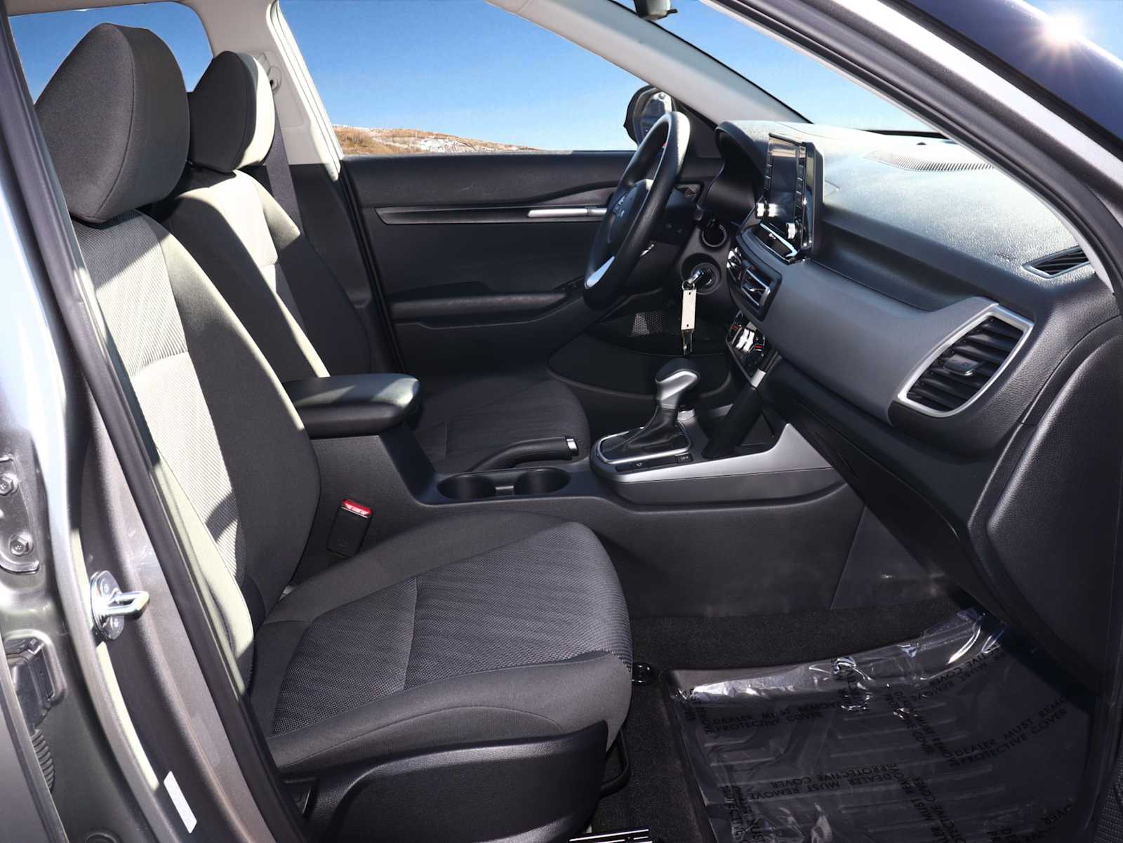 Thumbnail: 2023 Kia Seltos - 24