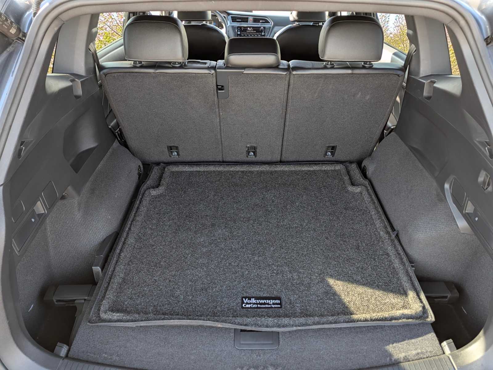 Thumbnail: 2024 Volkswagen Tiguan - 33