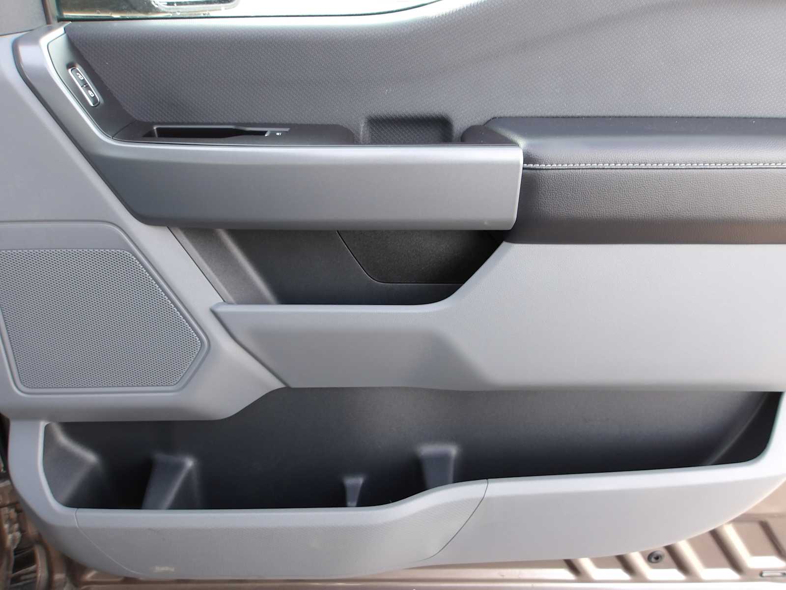 Thumbnail: 2021 Ford F-150 - 24